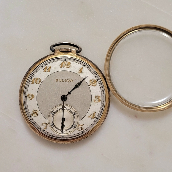 Antique Bulova Pocketwatch - Picture 7 of 7